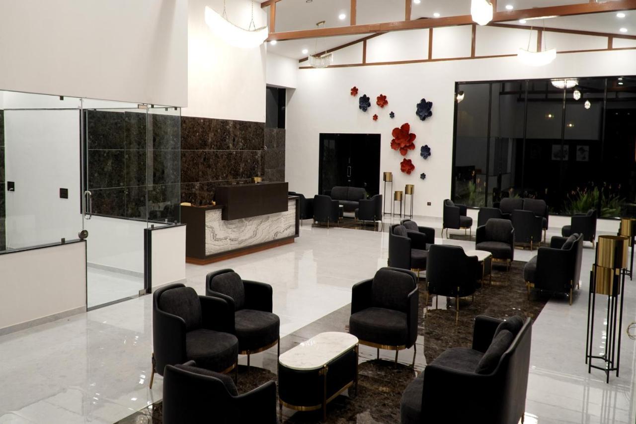 Shanti Resorts Valsad Екстер'єр фото
