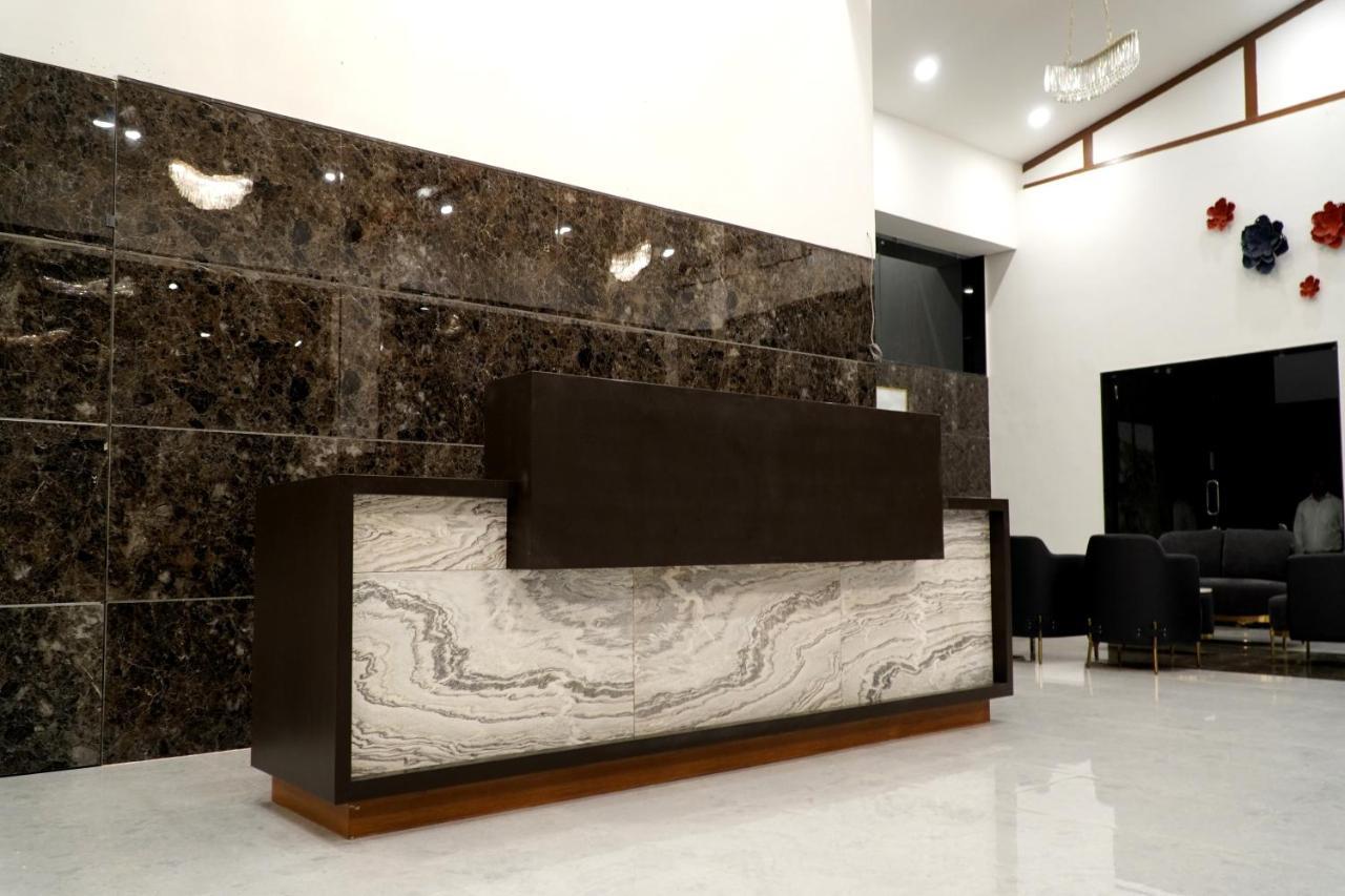 Shanti Resorts Valsad Екстер'єр фото